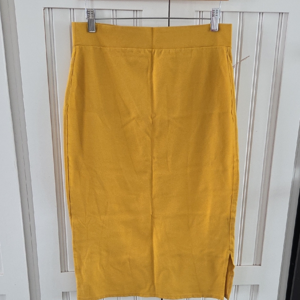 The Mogan Mustard Yellow Pencil Skirt XL (Fits Like A Med)